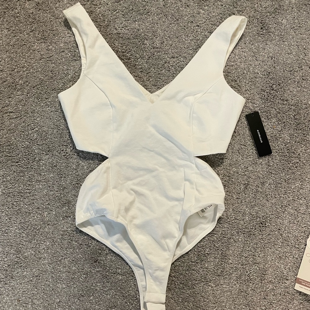 Lulu’s NWT Size Medium Bodysuit